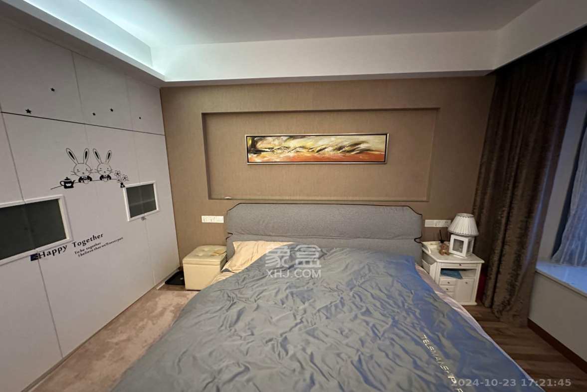 潮宗御苑 2室2厅2卫 8000.0元/月 潮宗御苑 2室2厅2卫 8000.0元/月室内图