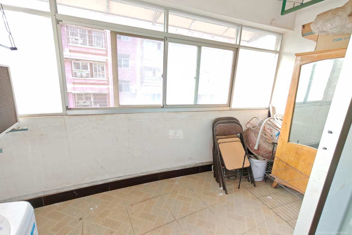 水泵厂宿舍  2室2厅1卫   1700.00元/月室内图