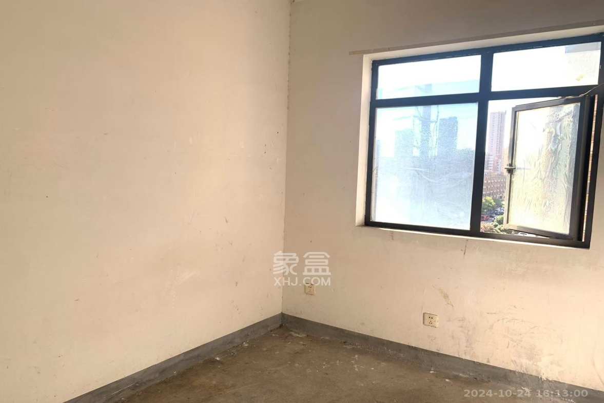 中国铁建国际城二期  3室2厅1卫   1000.00元/月室内图