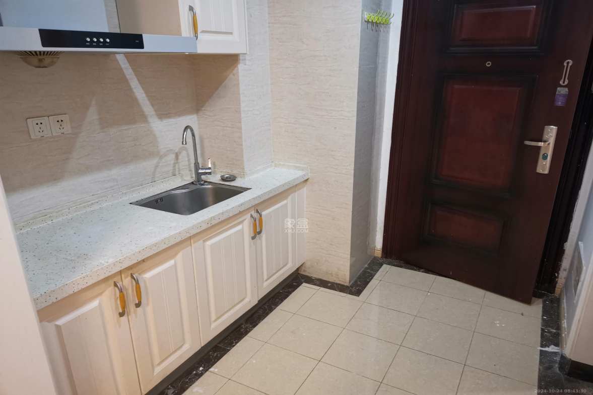 五江天街北区  1室1厅1卫    1400.0元/月室内图