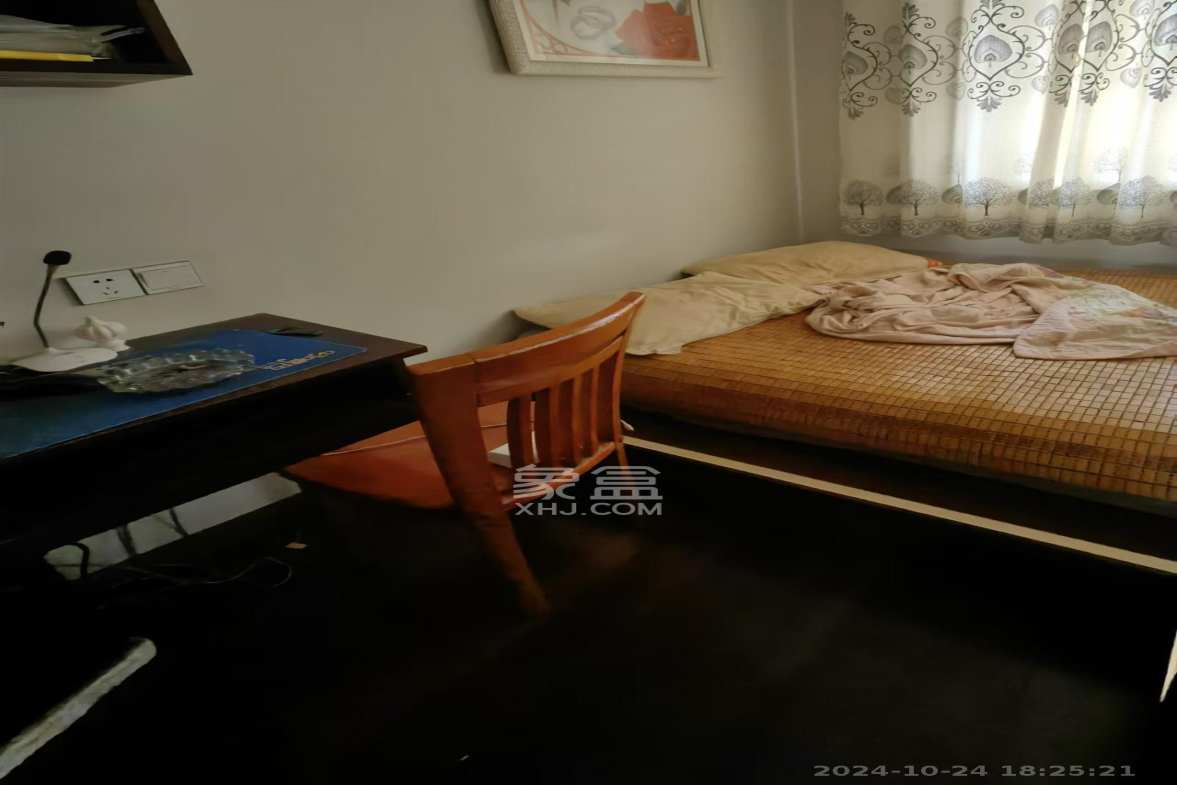 麓谷锦和园  3室2厅1卫   2580.00元/月室内图