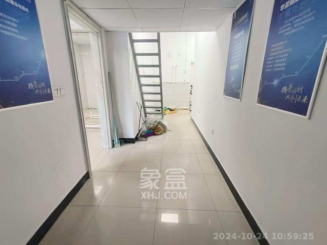恒大翡翠华庭   40.0㎡     1500.00元/月室内图