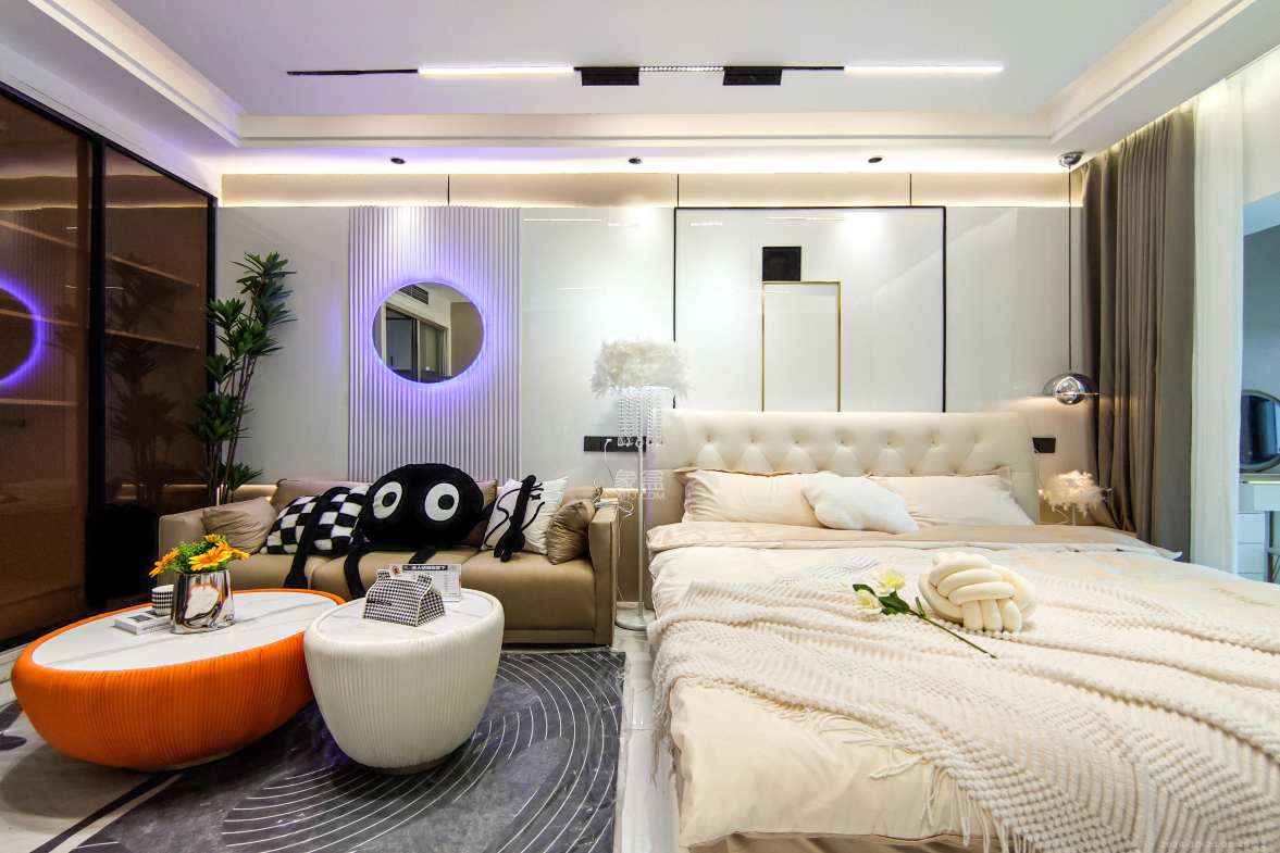 保利国际广场  1室1厅1卫    2700.0元/月 保利国际广场  1室1厅1卫    2700.0元/月室内图