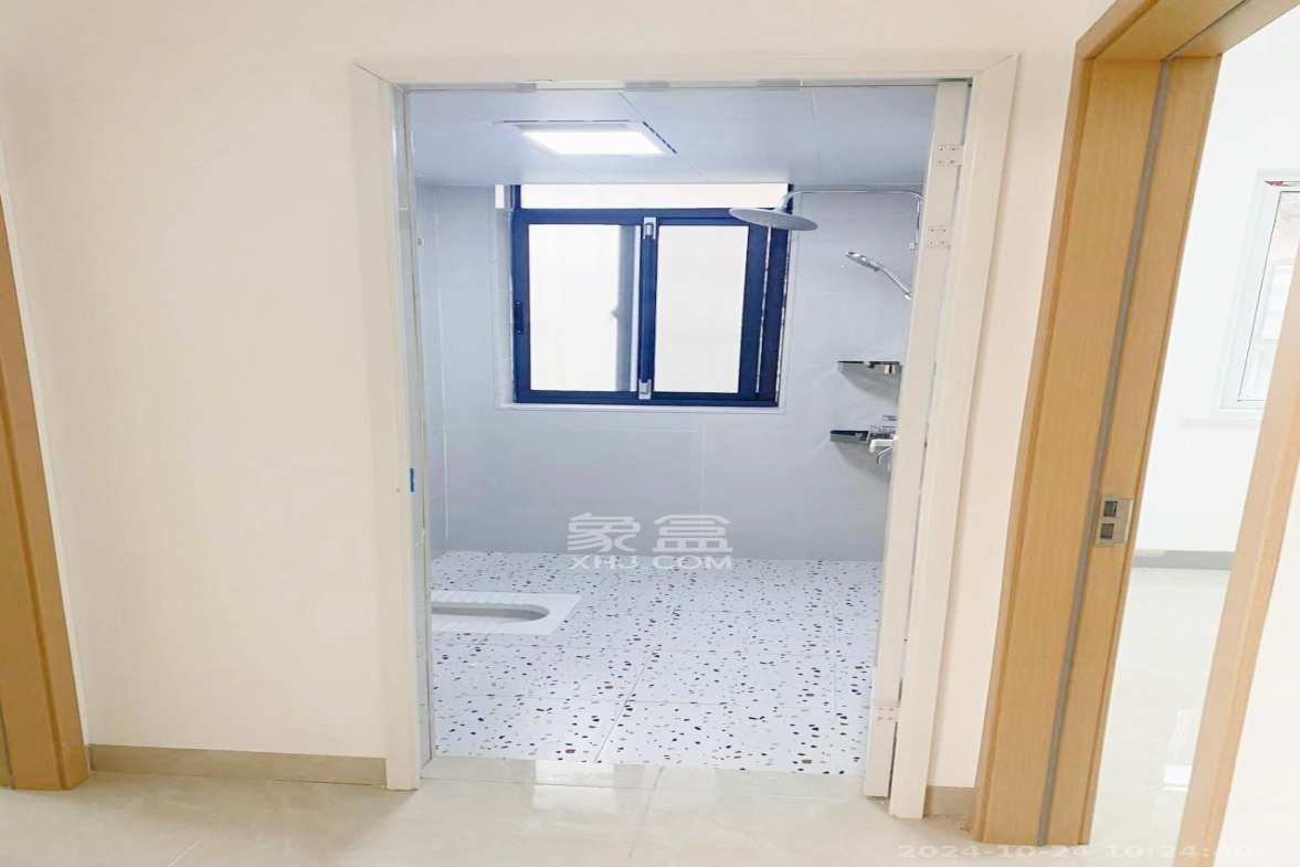 和景家园  2室1厅1卫   1600.00元/月室内图