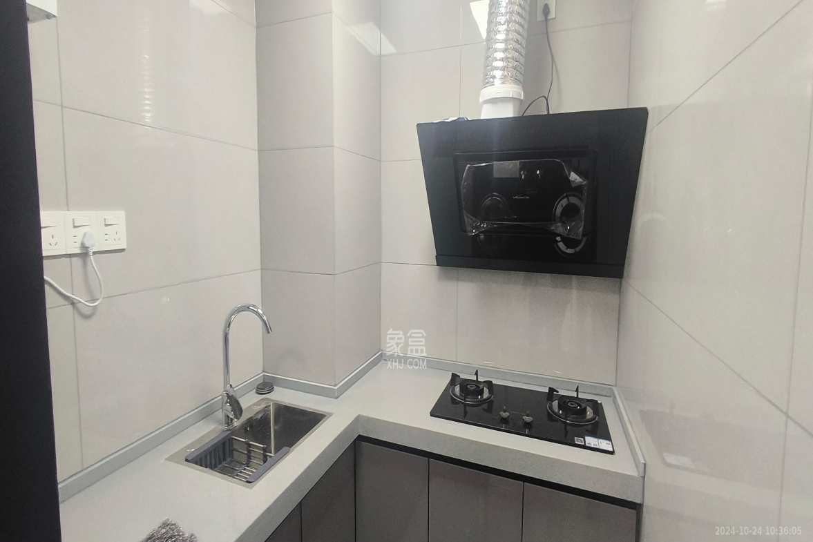 和景家园  1室1厅1卫   1200.00元/月室内图