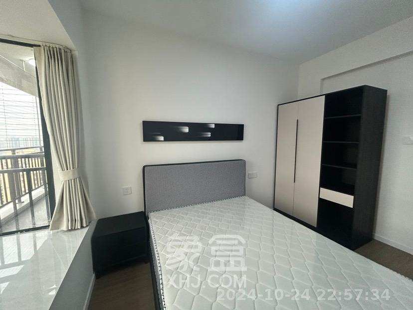 伊景园滨河苑  3室2厅2卫   2500.00元/月室内图