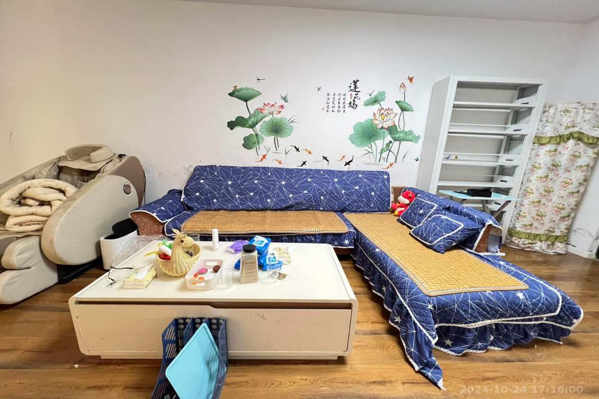 达美D6区  3室2厅1卫    2400.0元/月 达美D6区  3室2厅1卫    2400.0元/月室内图