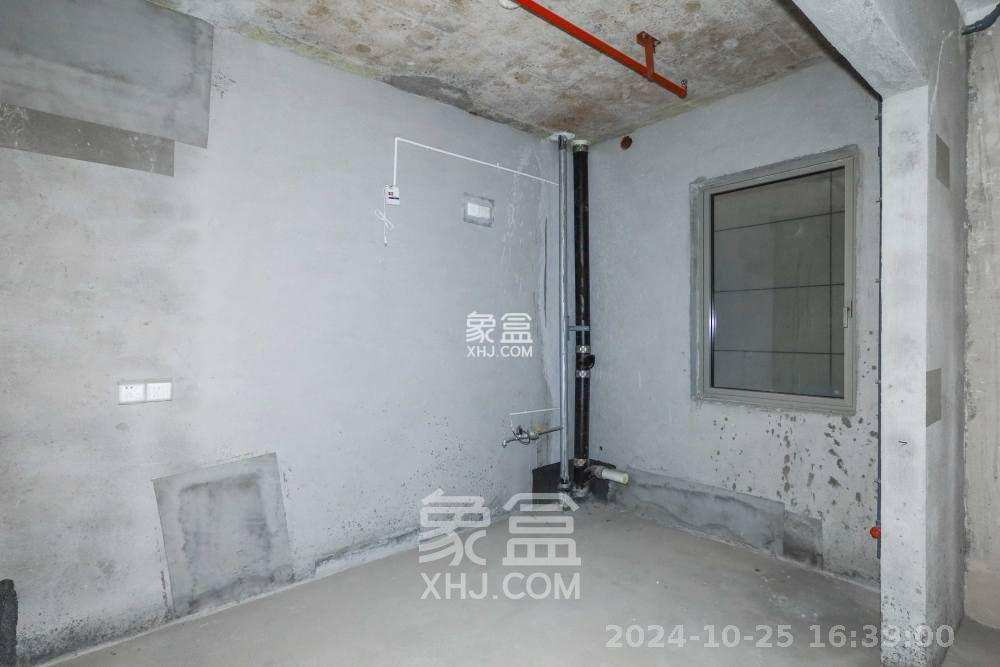 梅溪华府（新城金茂梦想华府）  4室2厅3卫   1800.00元/月室内图