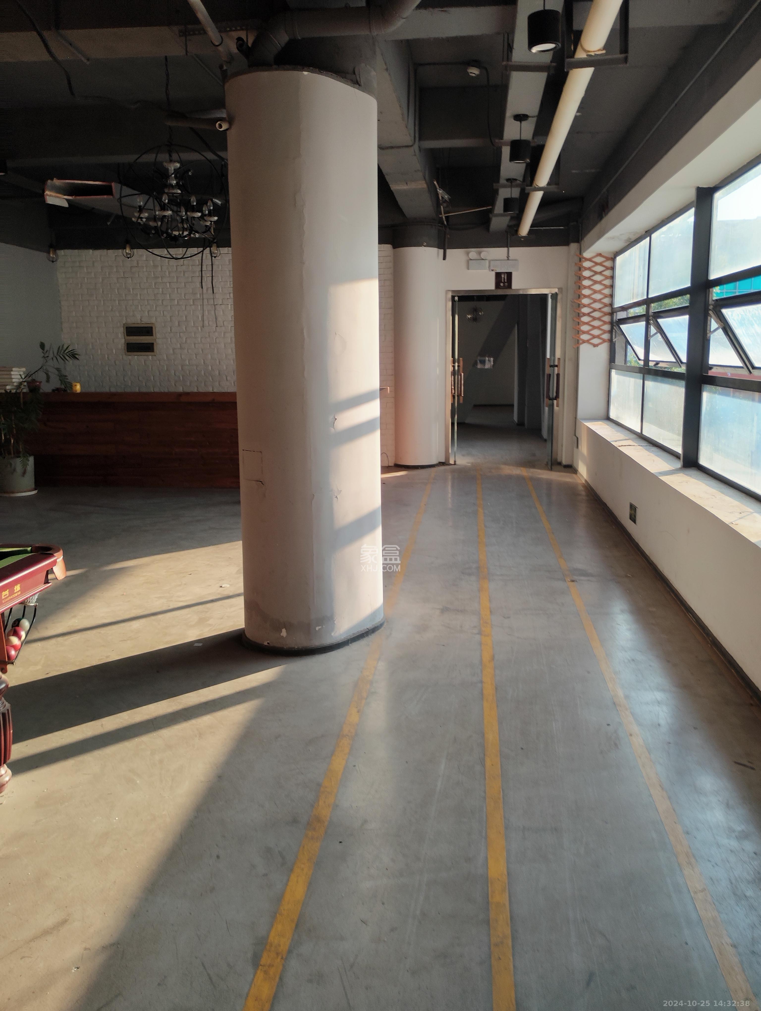 宏梦卡通湘龙文创园   1040.0㎡      26000.0元/月