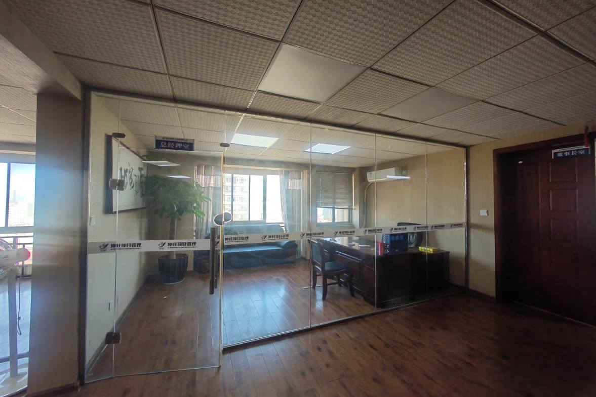 崇和中苑  1室1厅1卫    1000.0元/月室内图1