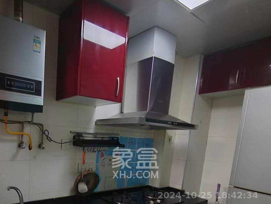 湘域城邦（湘域国际中心）  2室1厅1卫   3600.00元/月室内图