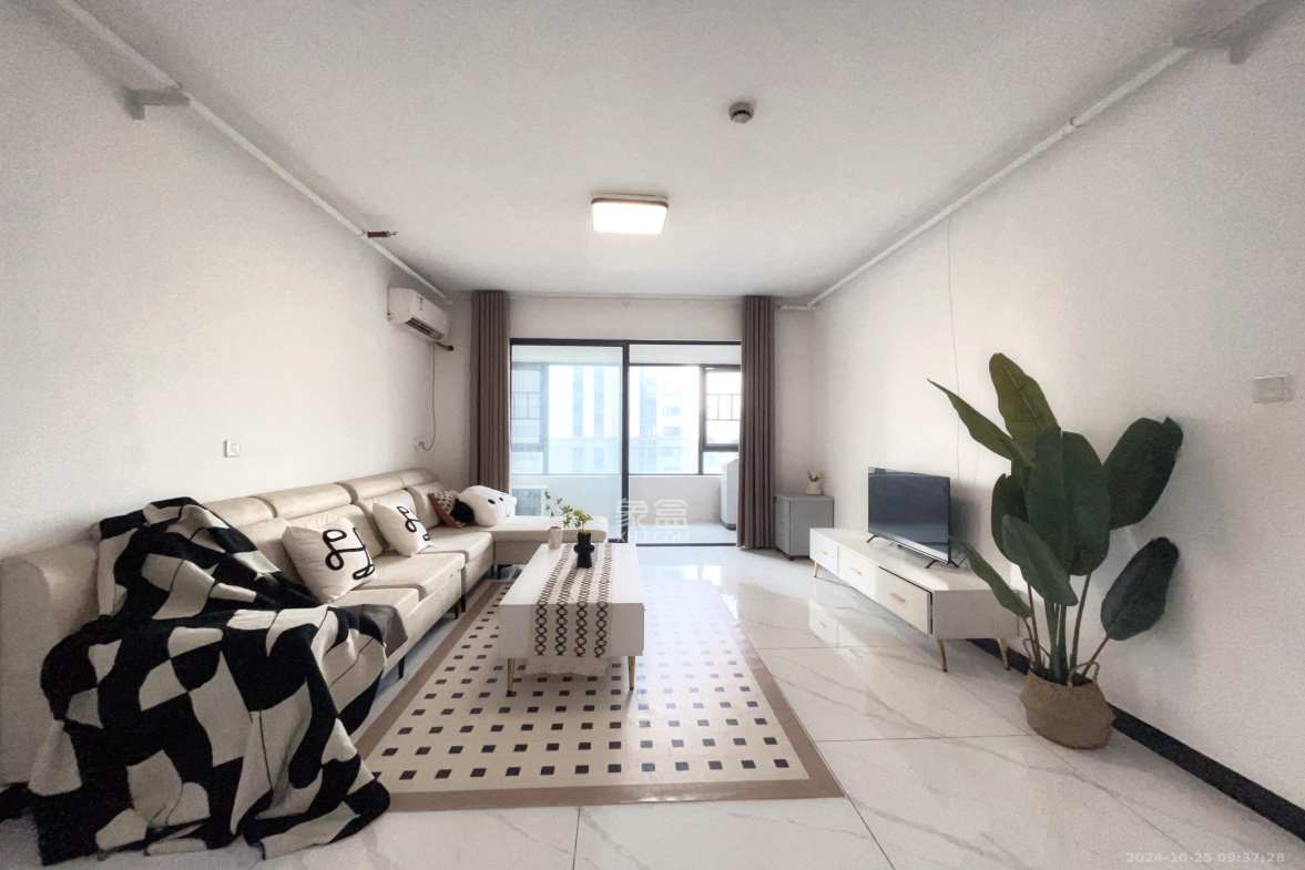 南山梅溪一方  4室2厅2卫    3000.0元/月 南山梅溪一方  4室2厅2卫    3000.0元/月室内图