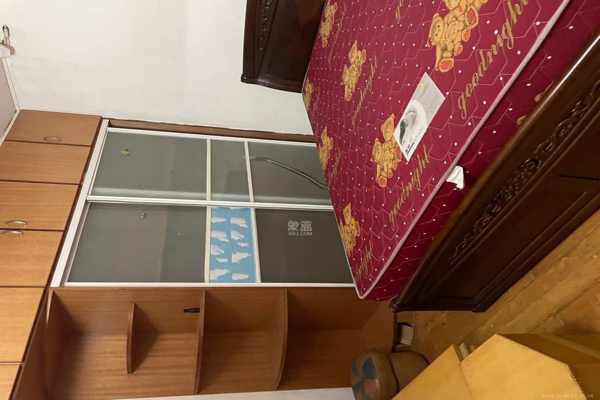 鸿景苑 1室1厅1卫 1100.0元/月 鸿景苑 1室1厅1卫 1100.0元/月室内图