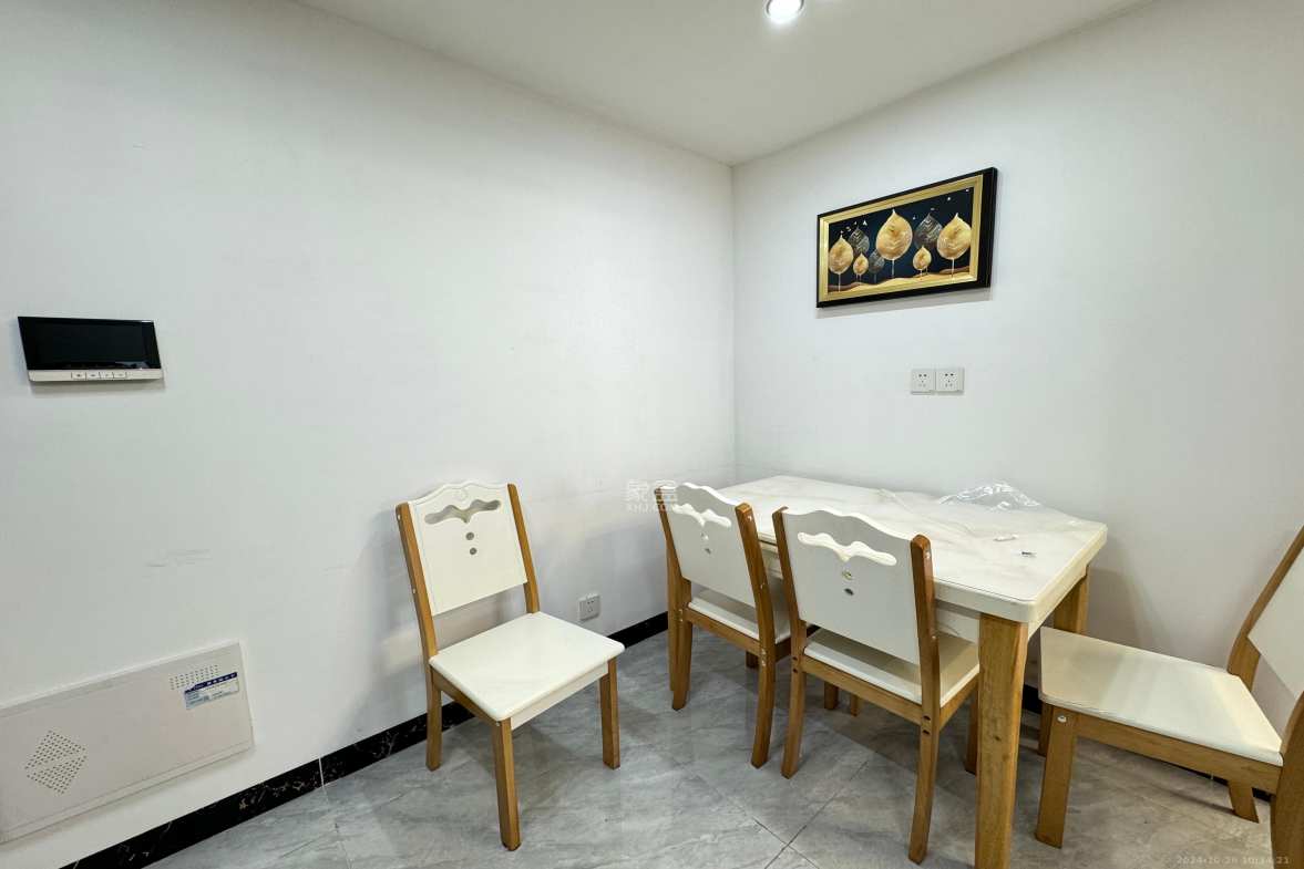 吉泰园安置小区  2室2厅1卫    2700.0元/月室内图