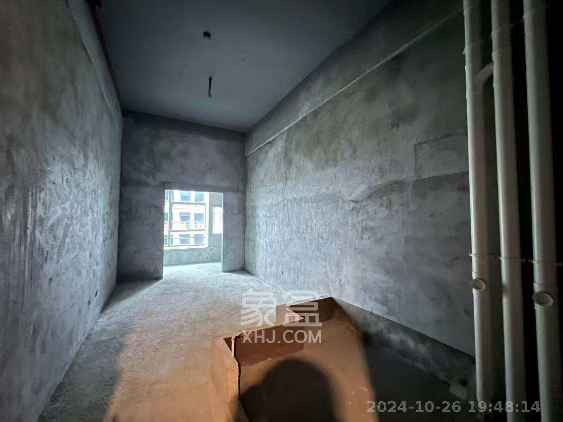 复地滨江金融中心  1室1厅1卫    2000.0元/月室内图