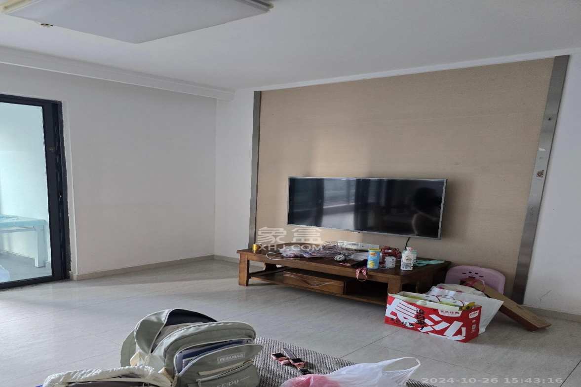 恒伟湘江时代  3室2厅1卫   3100.00元/月室内图1