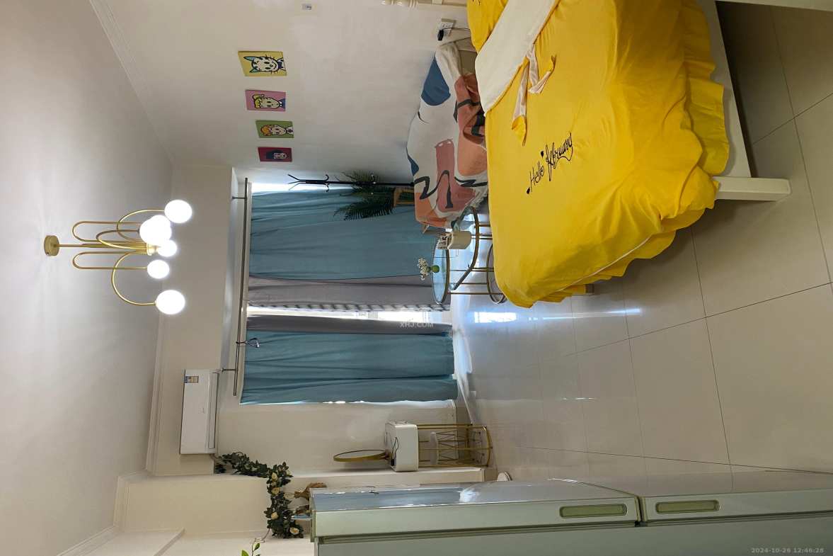 和府  1室1厅1卫   2000.00元/月室内图1