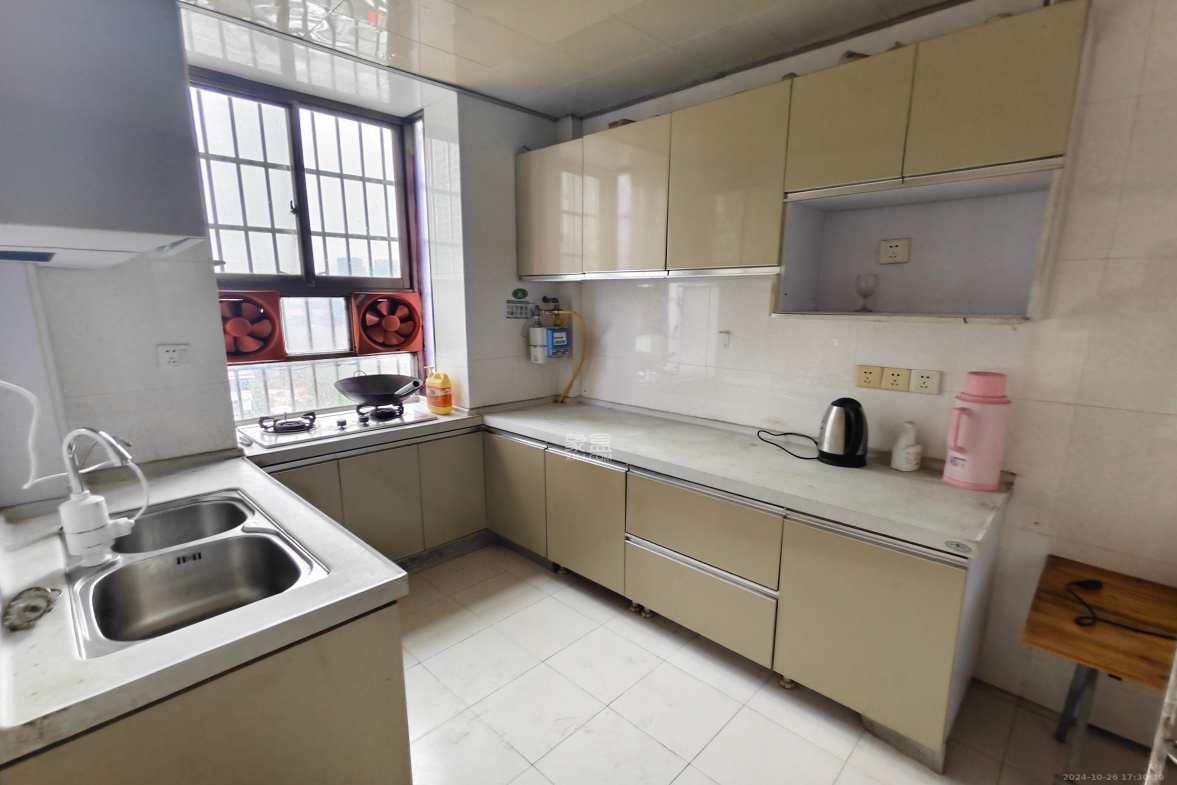 建湘新村  3室2厅1卫   1700.00元/月室内图