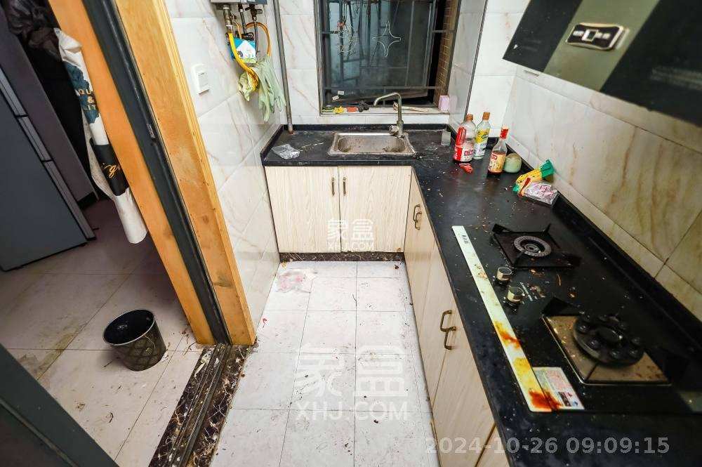 保利麓谷林语C区  3室2厅1卫    2700.0元/月室内图