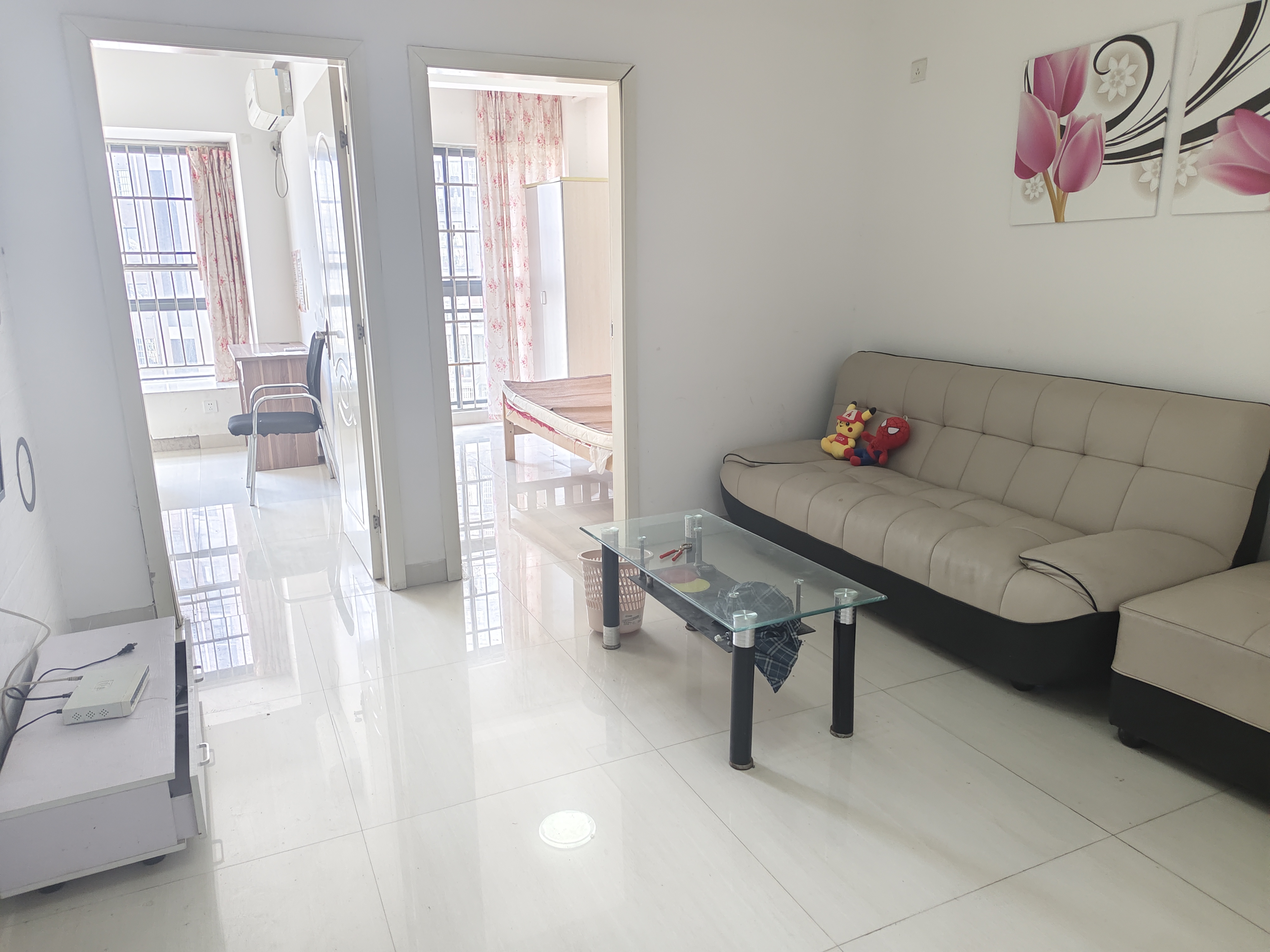 尚书房  2室1厅1卫    1300.0元/月