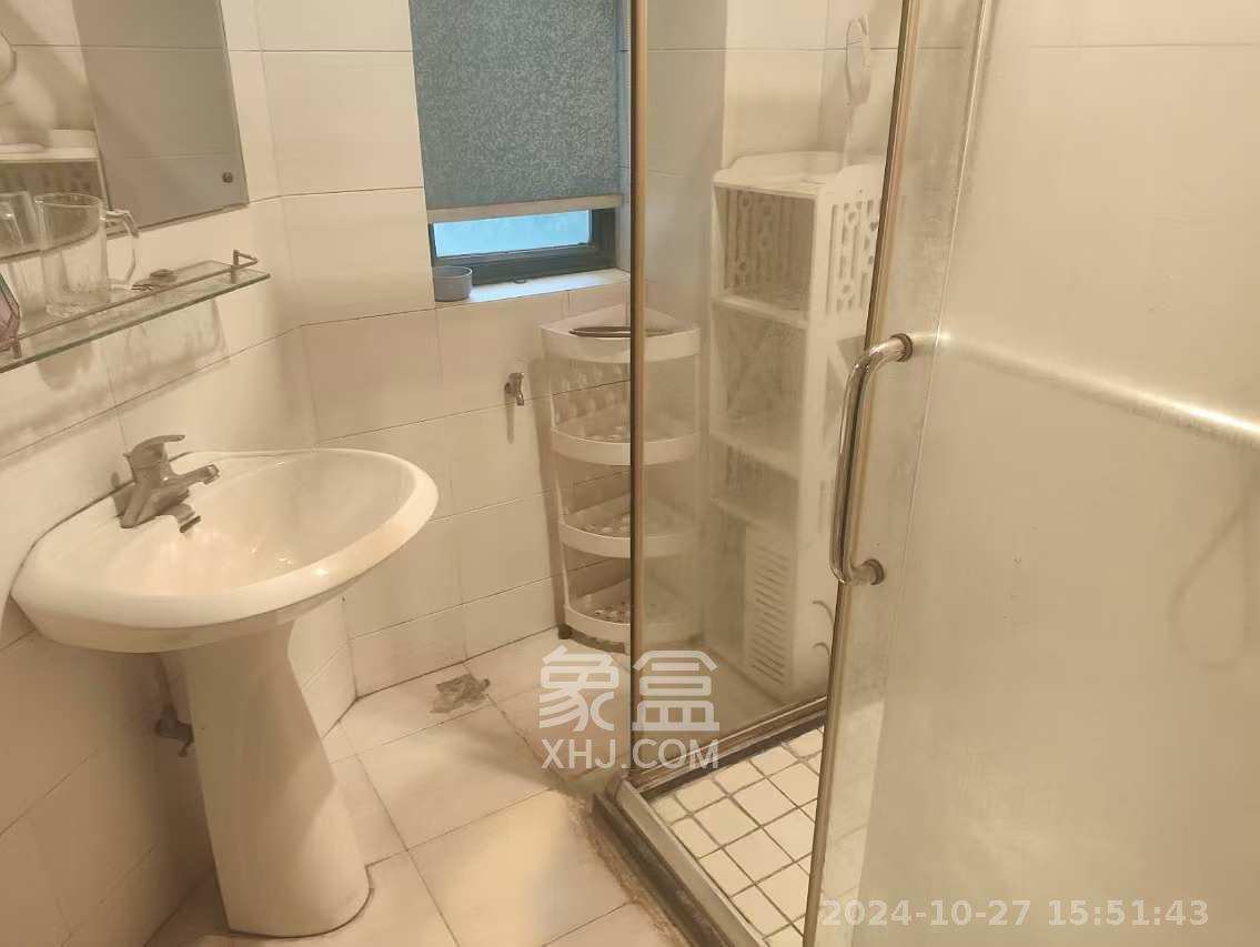 华盛家园 5室2厅2卫 2800.0元/月 华盛家园 5室2厅2卫 2800.0元/月室内图