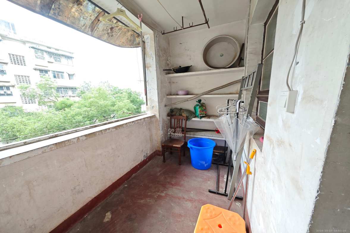 化工设计院  4室2厅1卫   2000.00元/月室内图