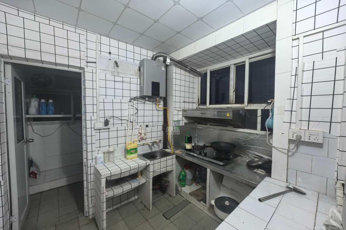 钟馗庙  2室1厅1卫   1200.00元/月室内图