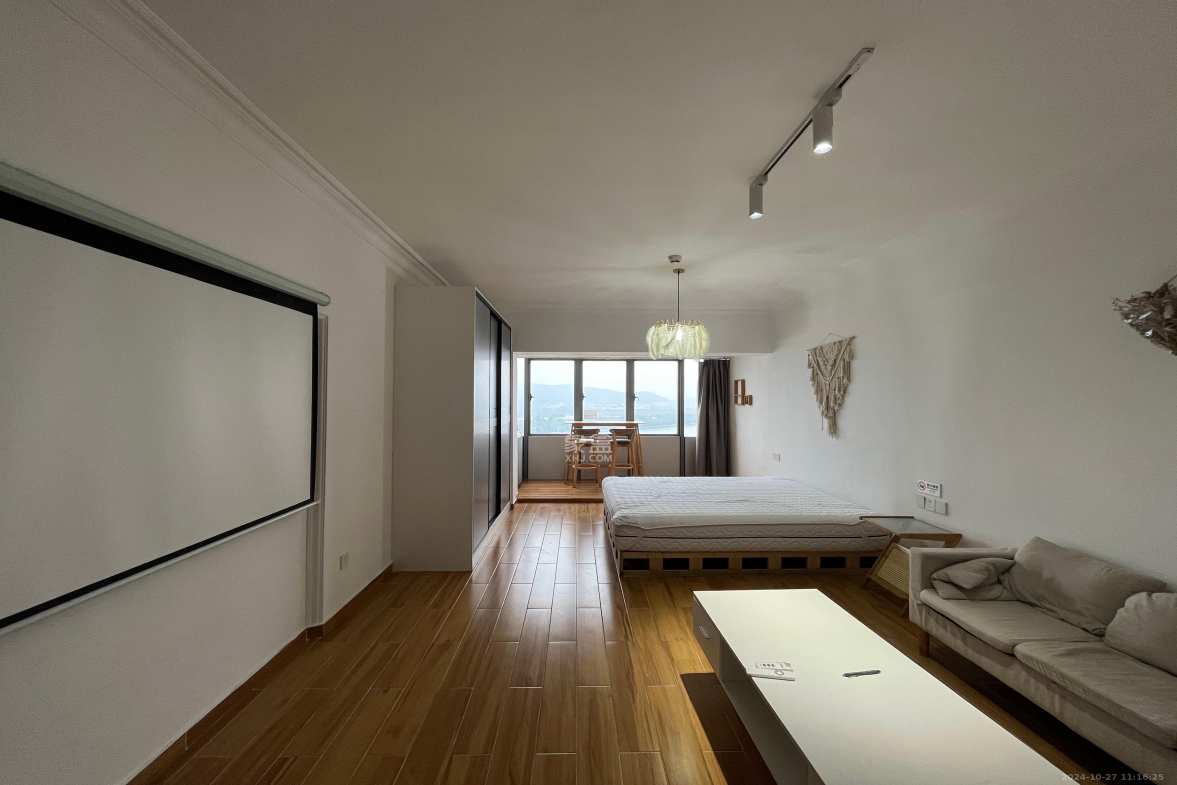 保利国际广场 1室1厅1卫 2000.0元/月 保利国际广场 1室1厅1卫 2000.0元/月室内图