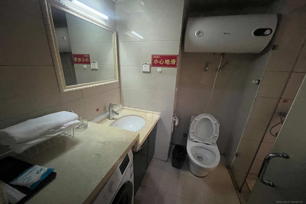 湘腾城市广场  1室1厅1卫   1800.00元/月室内图