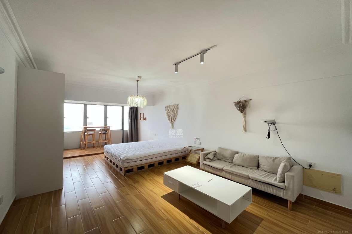 保利国际广场 1室1厅1卫 2000.0元/月 保利国际广场 1室1厅1卫 2000.0元/月室内图