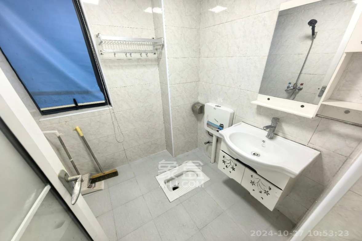 中建梅溪湖中心  1室1厅1卫    1700.0元/月室内图