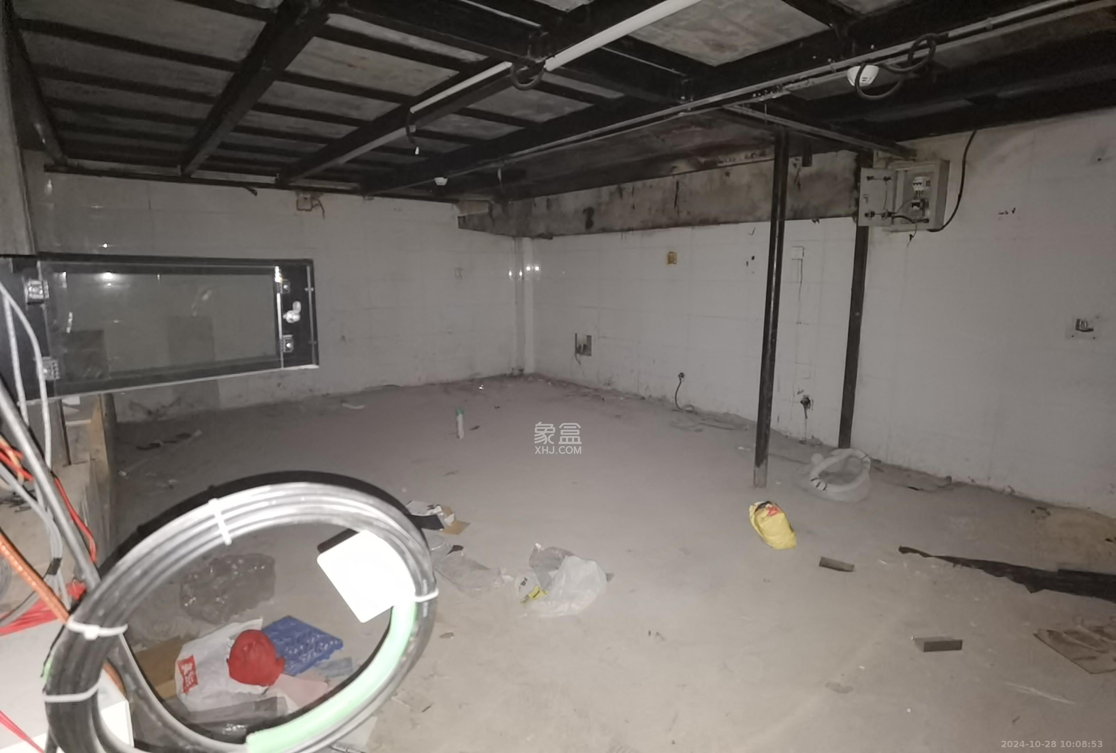 铭诚摩根   130.0㎡      12000.0元/月室内图