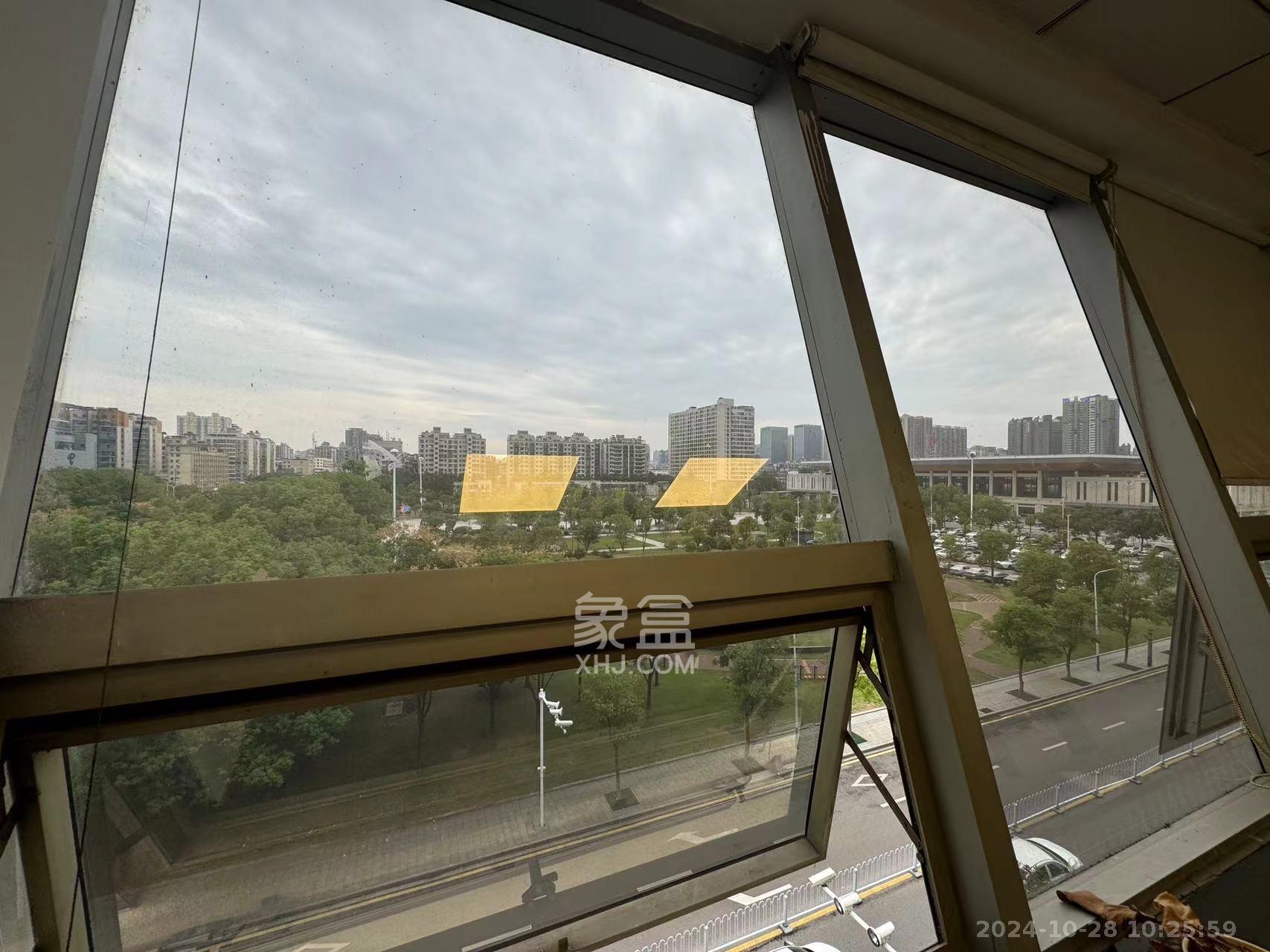 湖南国际商务中心   120.0㎡      5000.0元/月室内图