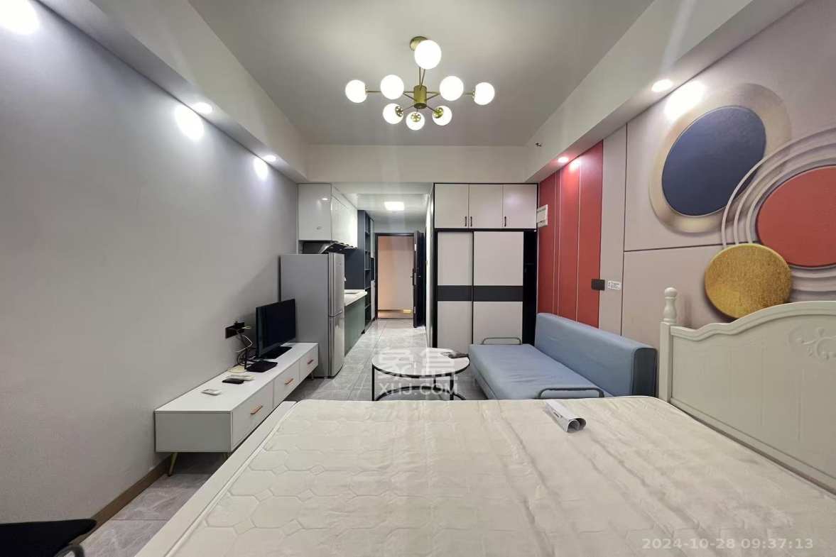 保利麓谷林语I区  1室1厅1卫   1500.00元/月室内图1