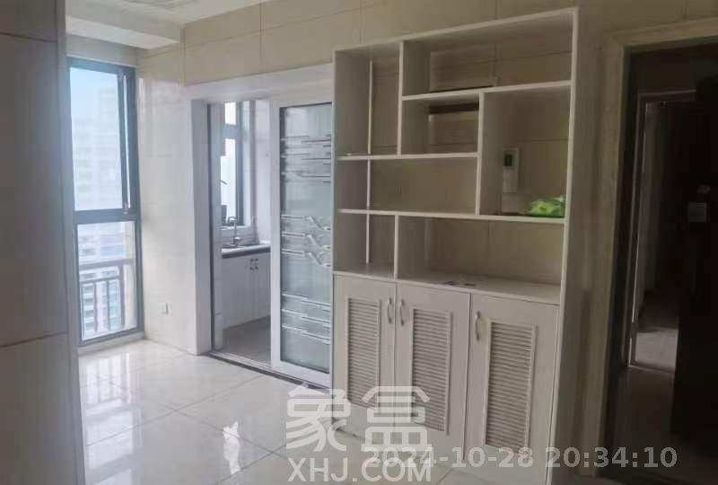 澳海澜庭  3室2厅2卫   1700.00元/月室内图1