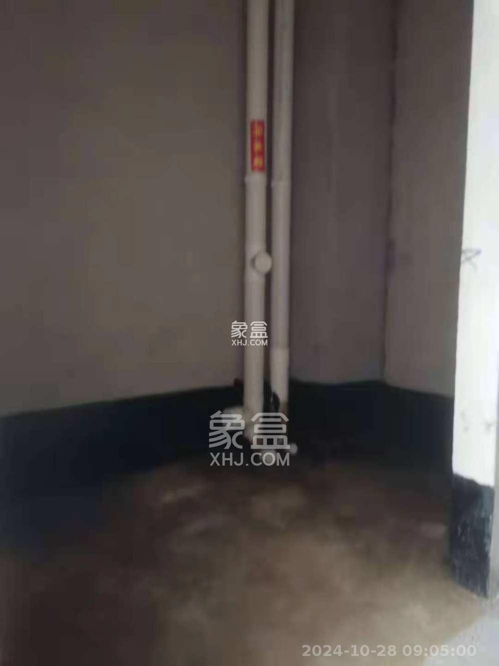 华润置地广场二期  1室1厅1卫   800.00元/月