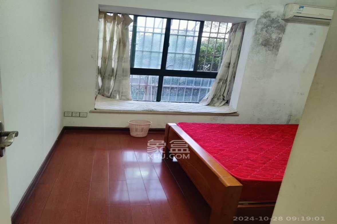 佳阳悦景馨都  3室2厅2卫   2700.00元/月室内图