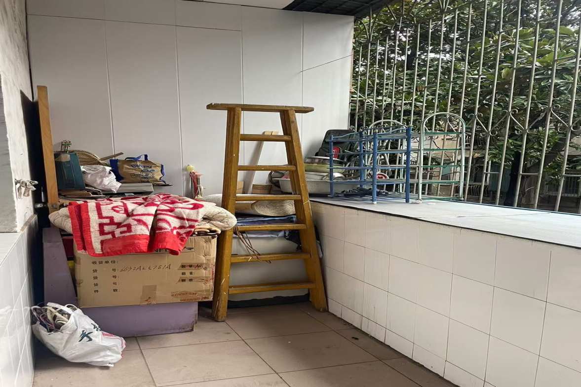 交通运输综合行政执法支队家属楼  1室0厅0卫    450.0元/月 交通运输综合行政执法支队家属楼  1室0厅0卫    450.0元/月室内图