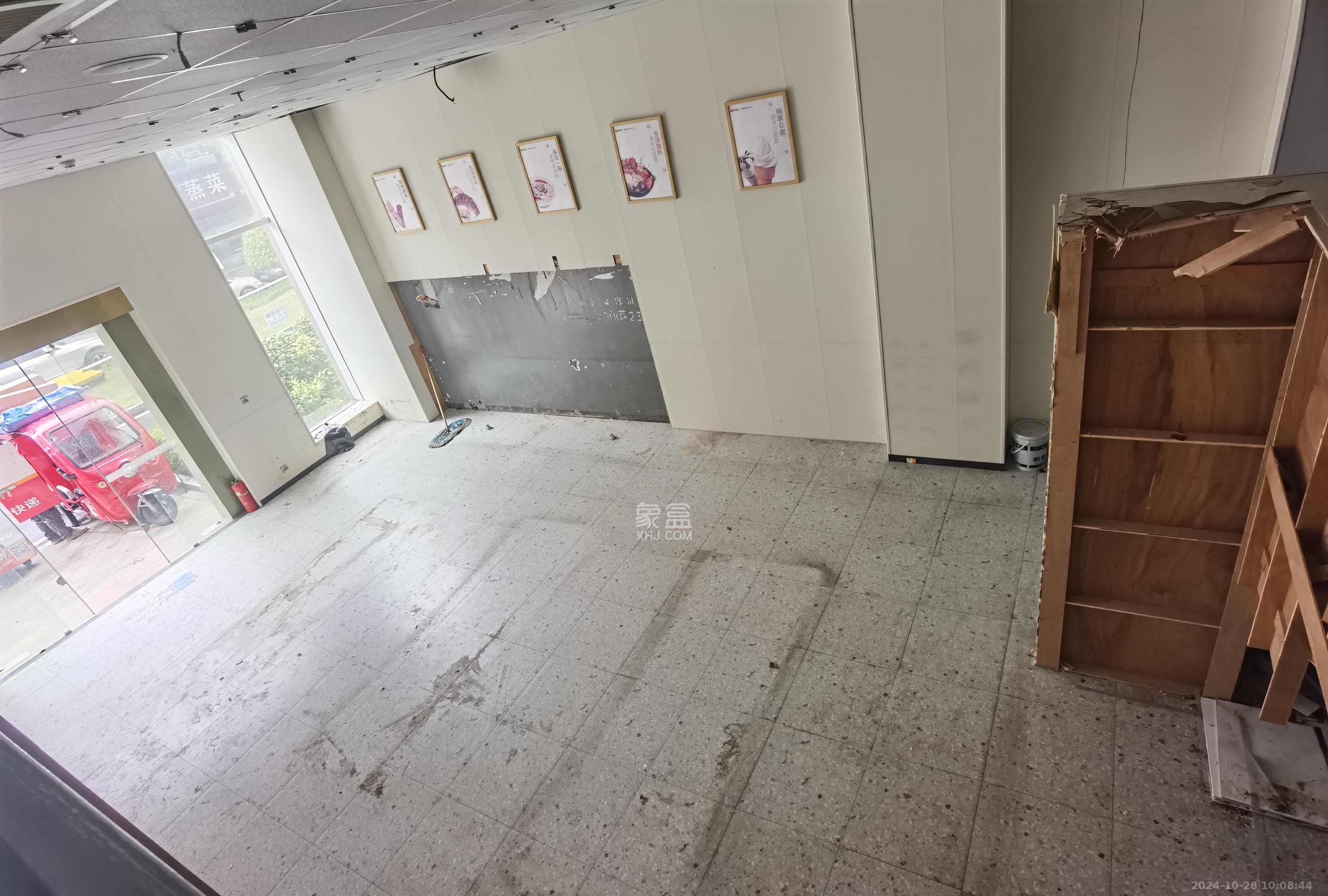 铭诚摩根   130.0㎡      12000.0元/月室内图