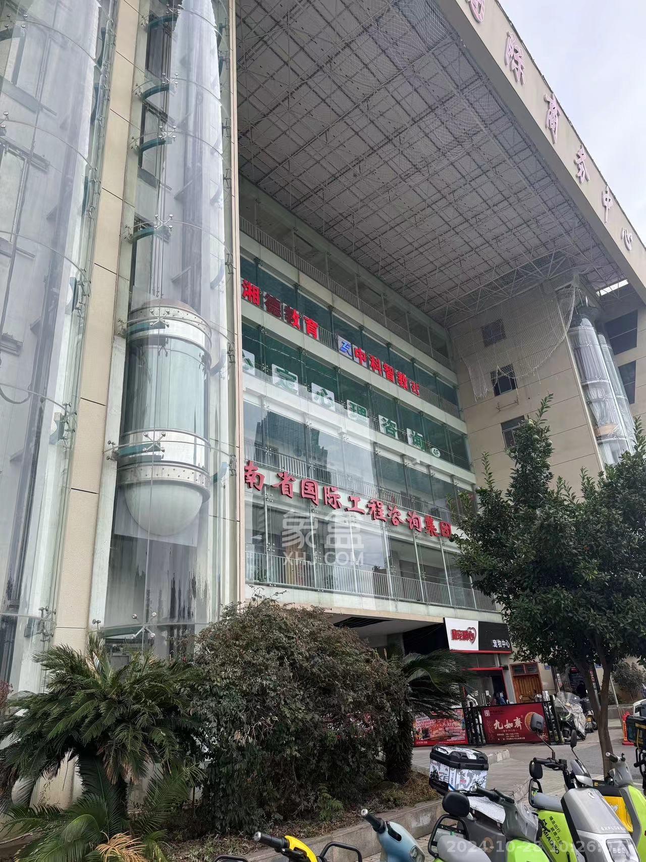 湖南国际商务中心   120.0㎡      5000.0元/月室内图