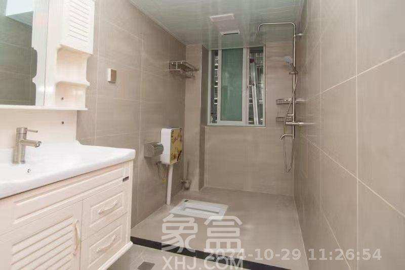 红树湾  3室2厅2卫   1800.00元/月室内图