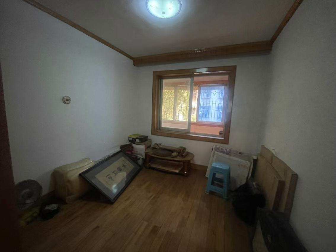 王家小区  3室2厅2卫   45.80万室内图