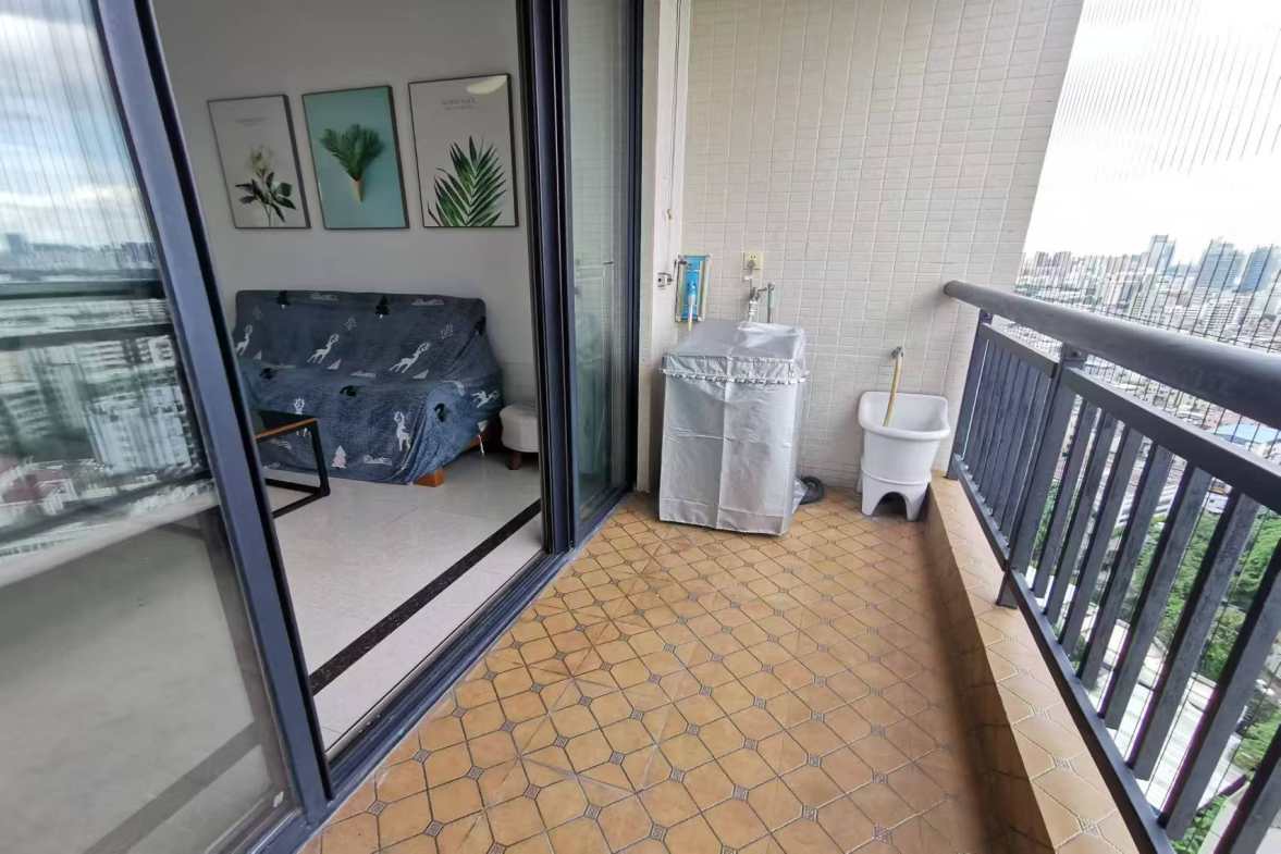 金碧文华  1室2厅1卫   150.00万室内图