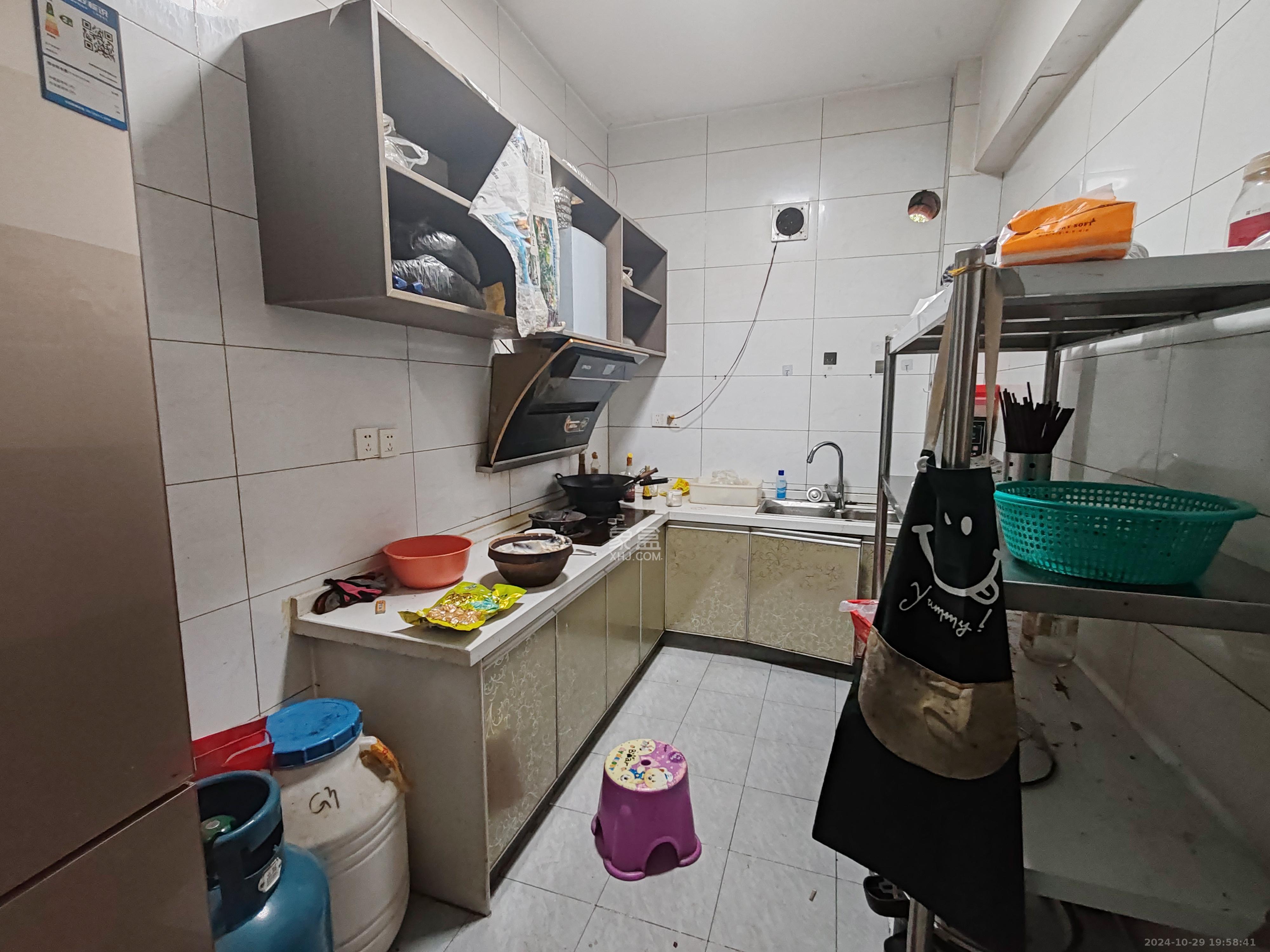 金麓西岸和苑   198.33㎡      6000.0元/月室内图