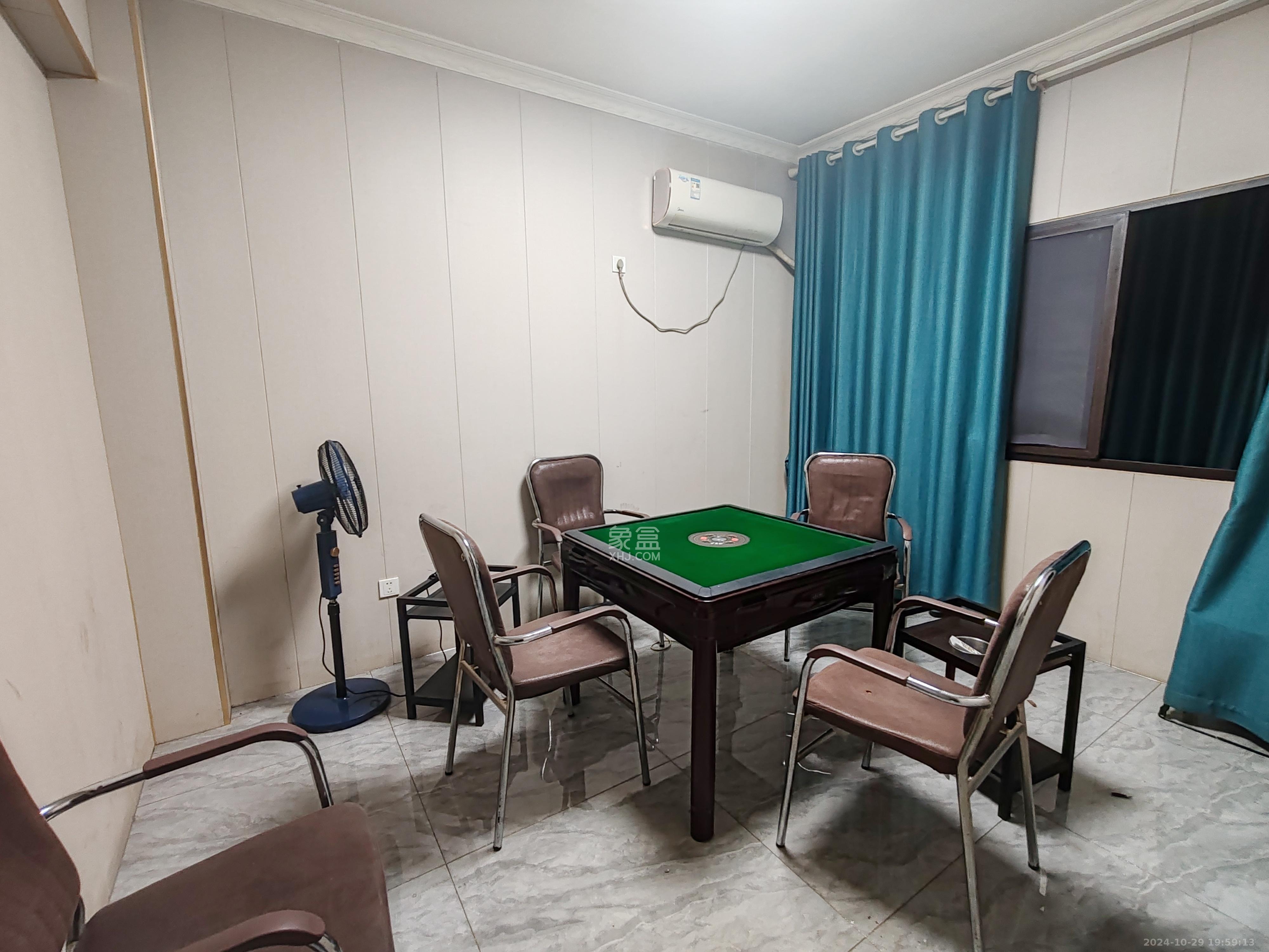 金麓西岸和苑   198.33㎡      6000.0元/月室内图