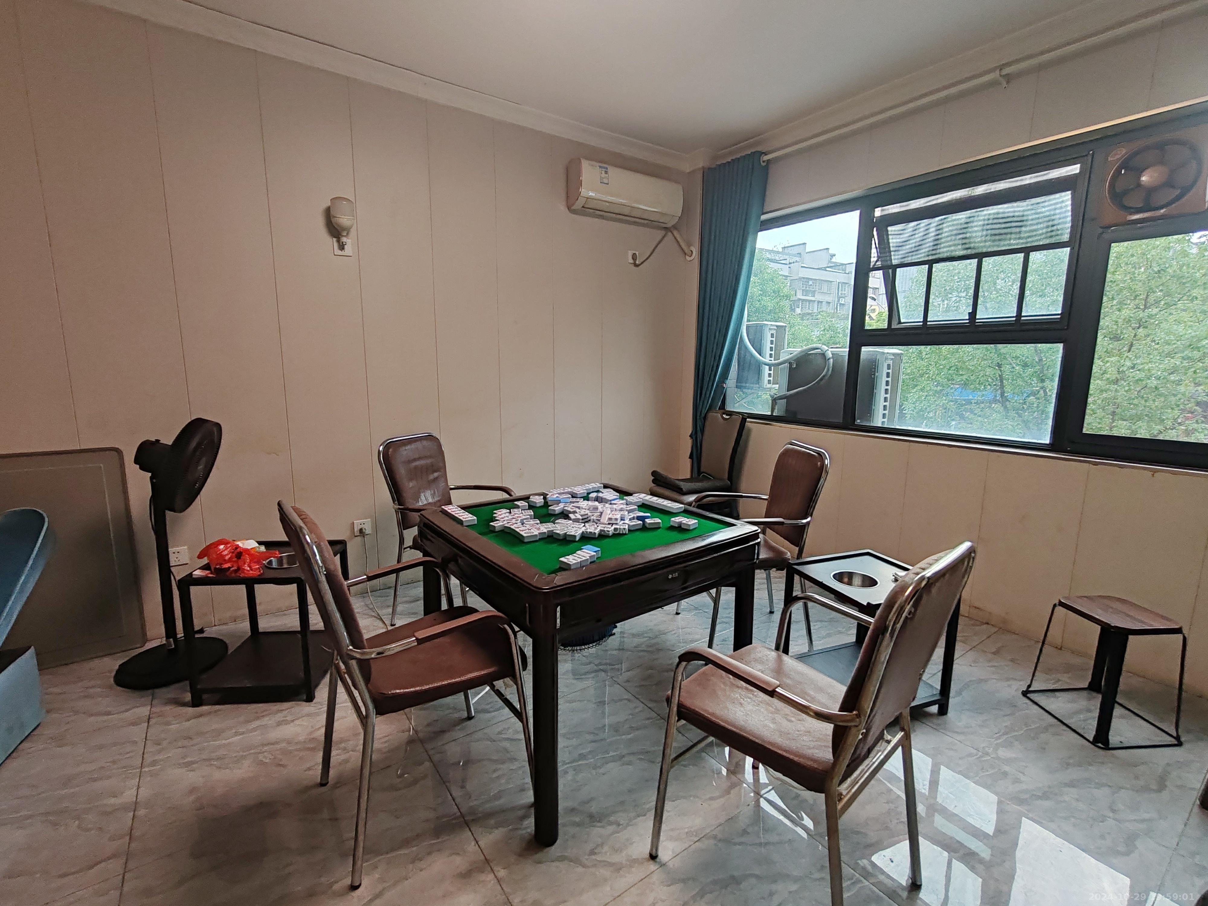 金麓西岸和苑   198.33㎡      6000.0元/月室内图