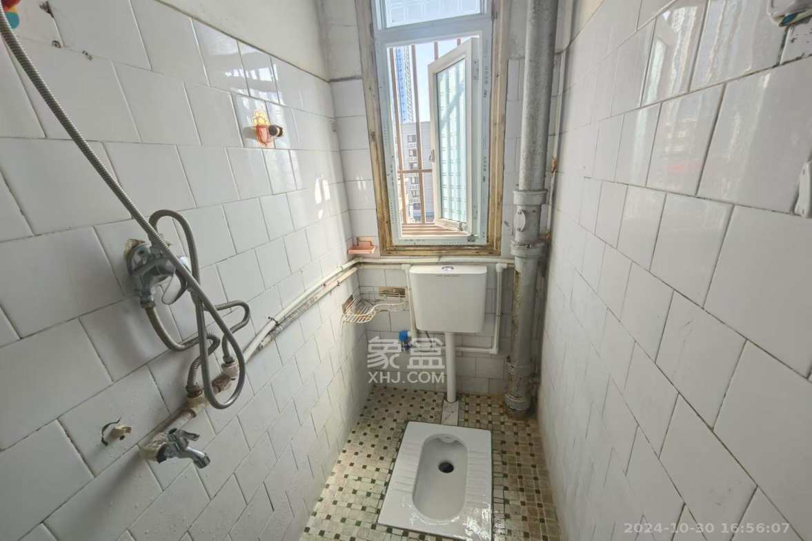 通泰街龙王宫  2室1厅1卫    1600.0元/月室内图