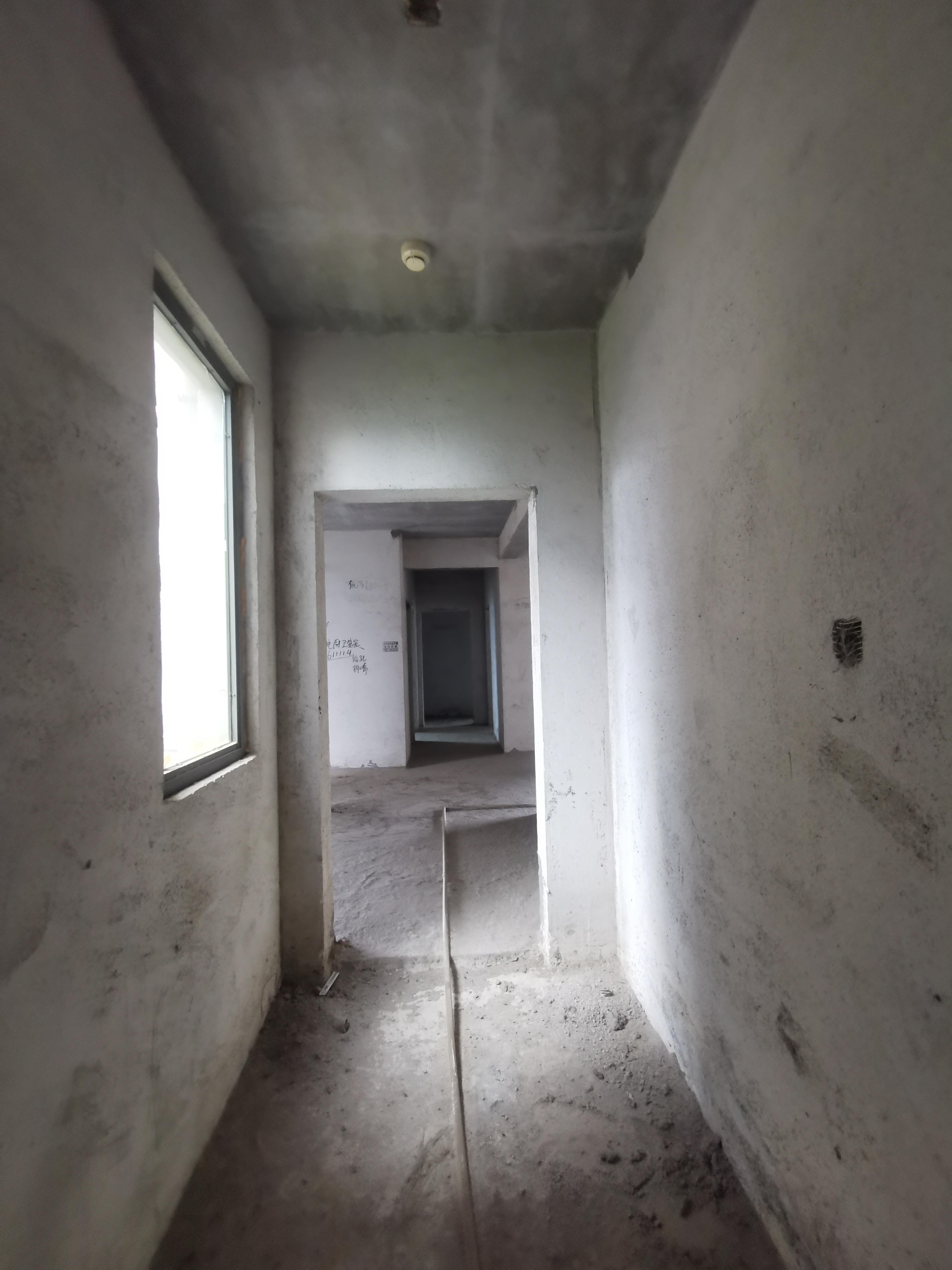 大同沁园  3室2厅2卫    90.0万