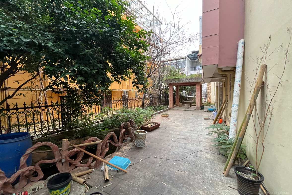 熹悦花都  6室2厅4卫   6500.00元/月室内图