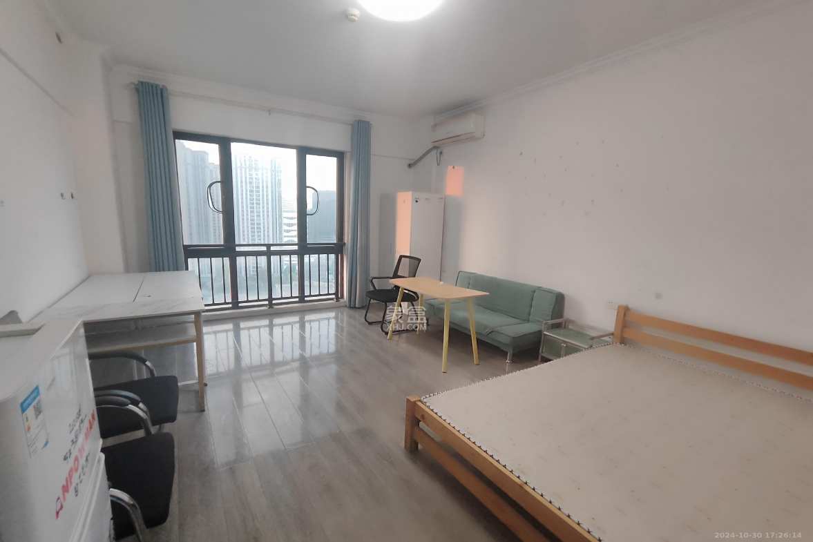 梅溪鑫苑名家  1室1厅1卫   1400.00元/月室内图